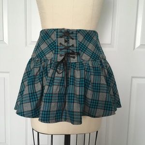 Candie's Skirts - Candie’s Juniors Plaid Mini Skirt Candie's Skirts - Candie’s Juniors Plaid Mini Skirt